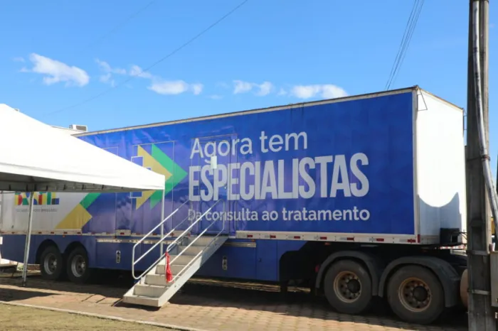 As unidades móveis contarão com sala de tomografia equipada com tomógrafo, sala de controle e sala de espera