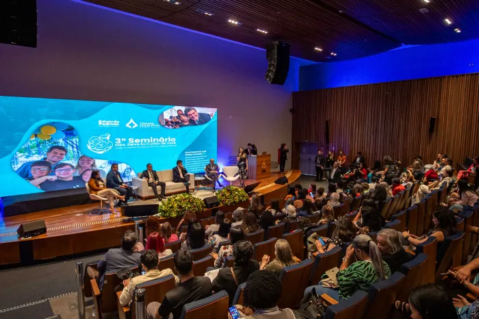 CLDF promove “3º Seminário Mãe, Deixa Eu Cuidar de Você” com acolhimento para mães atípicas e espaço inclusivo para crianças