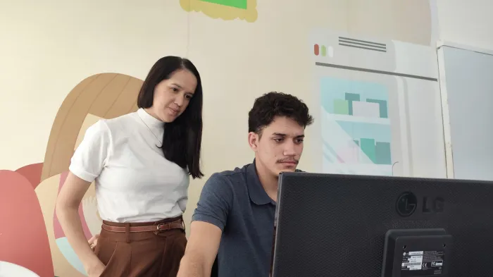 Referência para 46 municípios da II Macrorregião de Saúde, a Uepnar moderniza o atendimento às gestantes de alto risco - Ascom HEA
