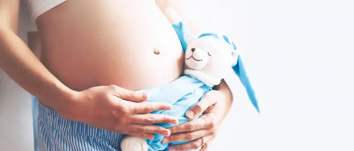 Levantamento mostra que a proporção de gestantes adolescentes caiu de 26,3% em 2015 para 15,2% em 2025 - Ascom Secria