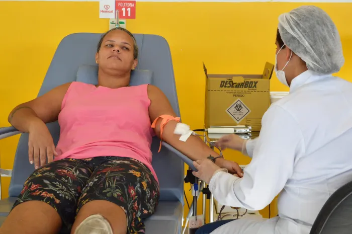 Para doar sangue é necessário estar bem de saúde e ter idade entre 16 e 69 anos - Carla Cleto