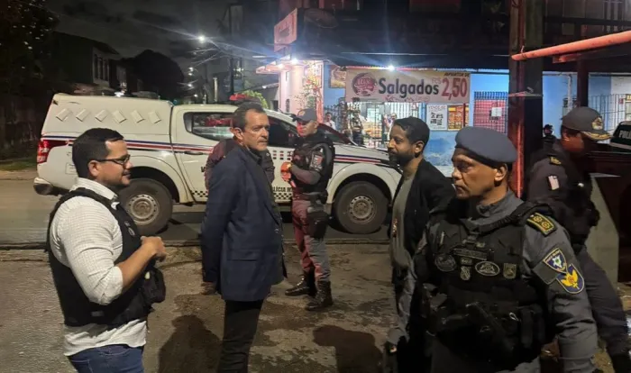 Bares foram fiscalizados em vários bairros