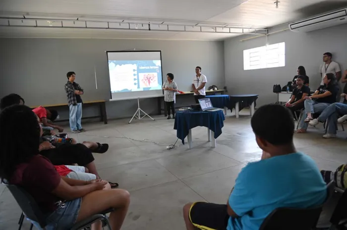 Informação, cuidado e diálogo: ação sobre sífilis mobiliza adolescentes do Centro de Convivência Conquista Criança