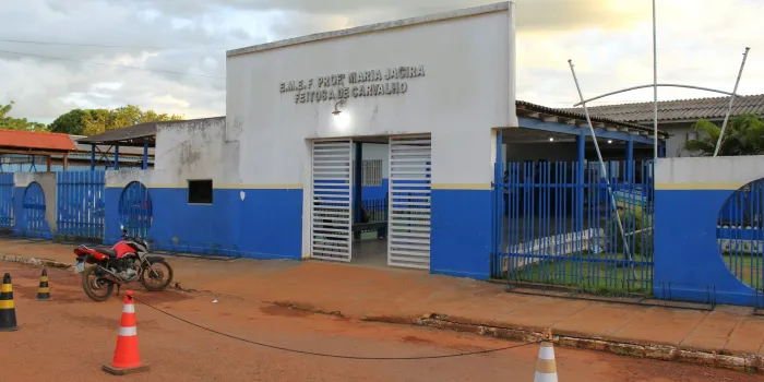  Escola será beneficiada com recursos destinados pelo deputado estadual Ezequiel Neiva para melhorias na estrutura da unidade de ensino (Foto: Luís Castilhos I Secom ALE/RO)