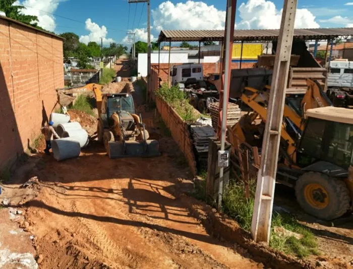 Obras: Bairro Infraero recebe 1800 metros de rede de drenagem