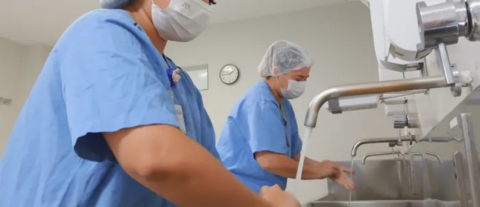 Hospital Regional do Sertão Central certifica setores com destaque na higienização das mãos