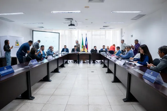 CCJ aprova parecer favorável a MP que mantém nível médio para concurso da PM e Bombeiros