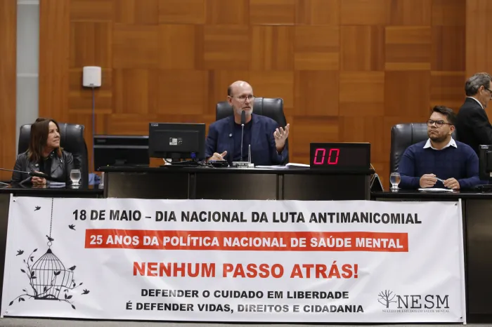 Audiência pública foi requerida pelo deputado Carlos AvalloneFoto: Helder Faria