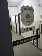 O investigado por furtos no município foi autuado por tentativa de homicídio contra agentes de segurança pública após investir contra as equipes - 20/05/2026 - Fonte/Crédito: ASCOM PCBA