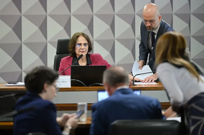 CDH acolhe sugestão de proibir abate de jumentos