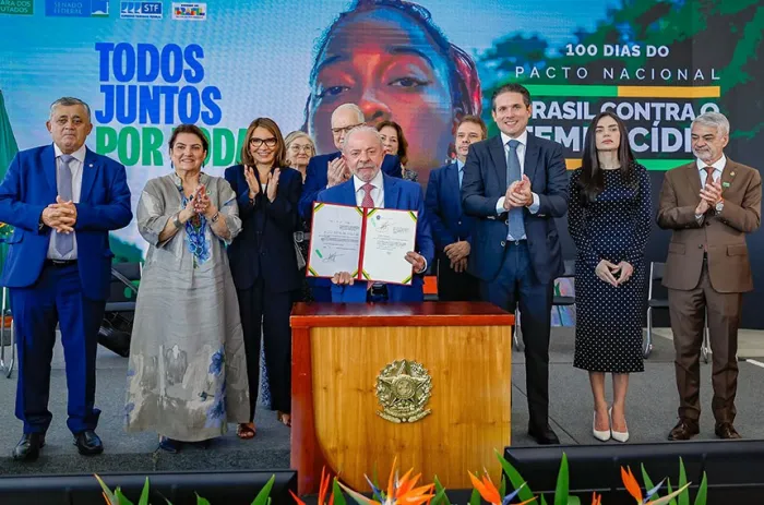 Representantes dos três Poderes reafirmaram nesta quarta o Pacto Nacional Brasil Contra o Feminicídio - Foto: Ricardo Stuckert / PR