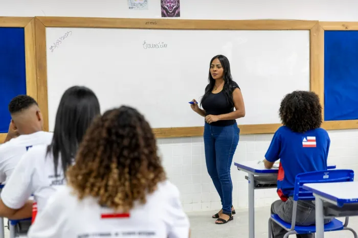Estudantes da rede estadual baiana terão inscrição automática no ENEM a partir de nova portaria do MEC