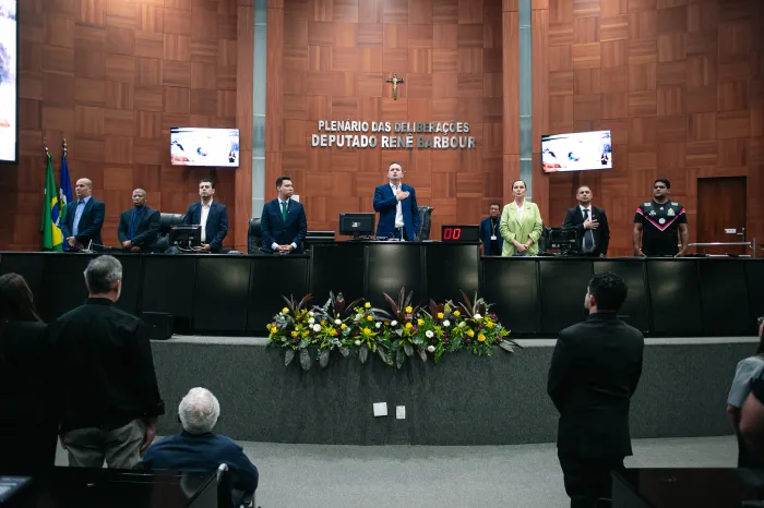 Sessão especial reconhece atuação de lideranças religiosas, profissionais e representantes da sociedade