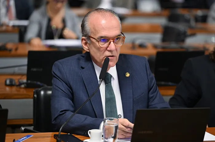 Relator na Comissão de Assunto Sociais, Fernando Dueire foi favorável ao texto - Foto: Edilson Rodrigues/Agência Senado
