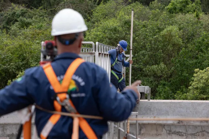 Sanepar amplia rede de esgoto para atender mais 450 famílias em Cascavel