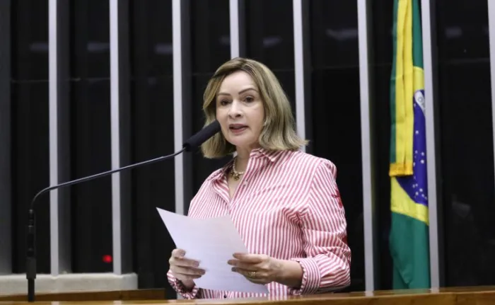Comissão aprova criação de programa de pesquisa em biotecnologia na Amazônia Legal