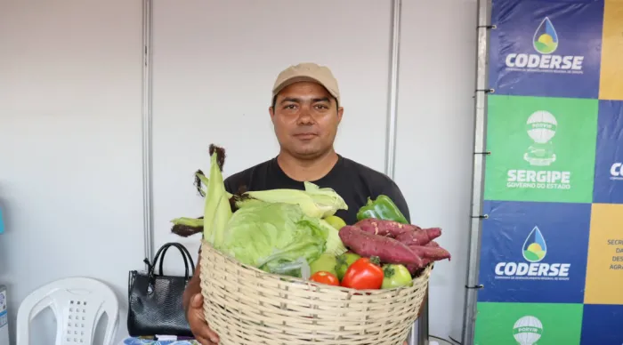 Agricultores irrigantes entregam alimentos para 15,5 mil pessoas em insegurança alimentar