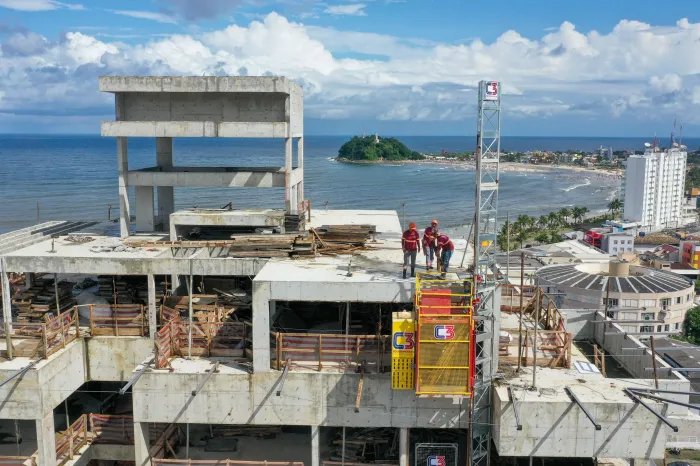 Maior do País: salário médio da construção civil no Paraná chega a R$ 3,8 mil