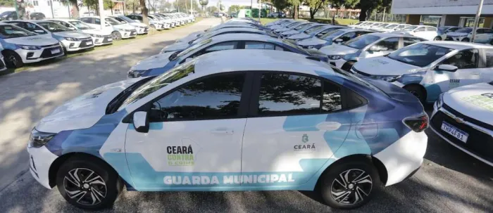 Governo do Ceará entrega mais de 100 viaturas e equipamentos às Guardas Municipais de 65 municípios
