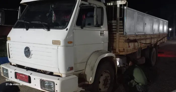 PM prende homem por transporte irregular de mais de 8 mil litros de combustível em Paranaíta
