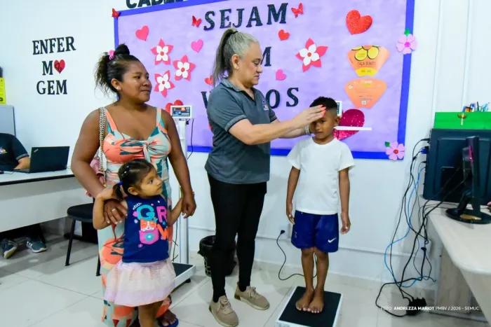 Ação integrada no CRAS Cauamé reúne vacinação, pesagem e atualização do CadÚnico