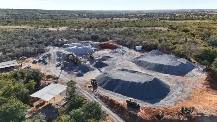 FPI do Rio São Francisco confirma denúncia de extração mineral clandestina em Cocos
