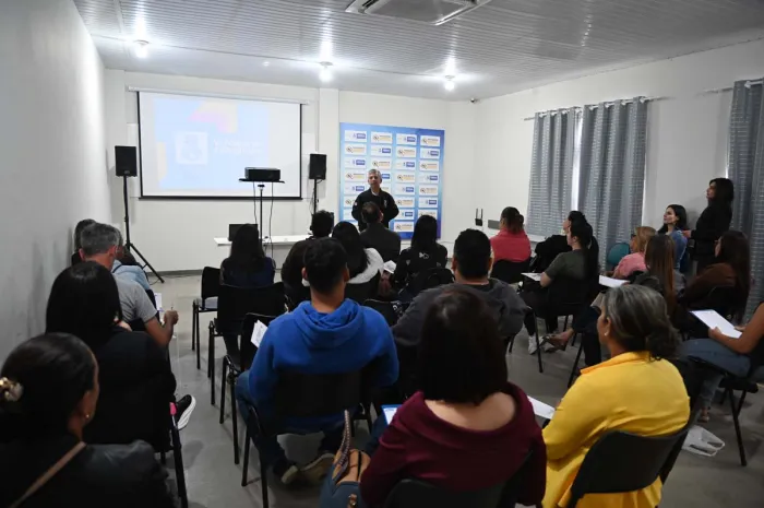 Curso da Vigilância Sanitária capacita profissionais da área alimentícia para atuação no Arraiá da Conquista