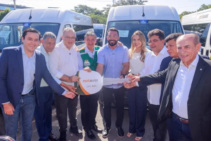 Rafael Fonteles e governo federal entregam 70 veículos para ampliar acesso a programas sociais no Piauí