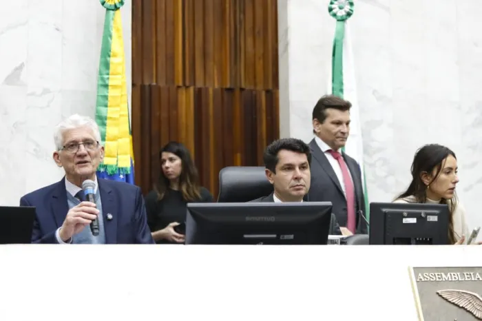 Os dados fiscais e financeiros do Paraná referentes ao primeiro quadrimestre de 2026 foram apresentados nesta terça-feira (26), em audiência pública realizada no Plenário da Assembleia Legislativa do Paraná. - Foto: Antônio More/Alep