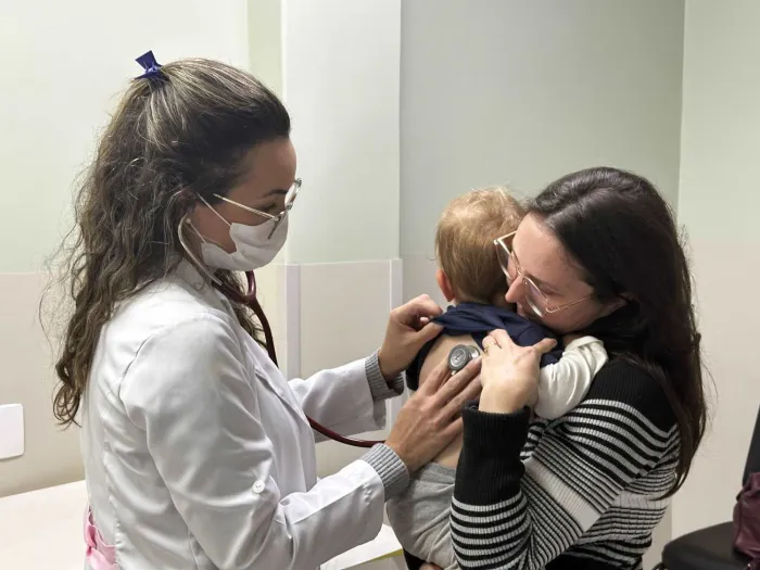 Registros de casos de doenças respiratórias na Emergência do Hospital Infantil de Florianópolis aumentam 56%