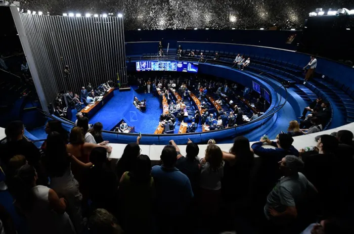 Municípios voltarão a ter acesso a recursos federais após decisão do Senado