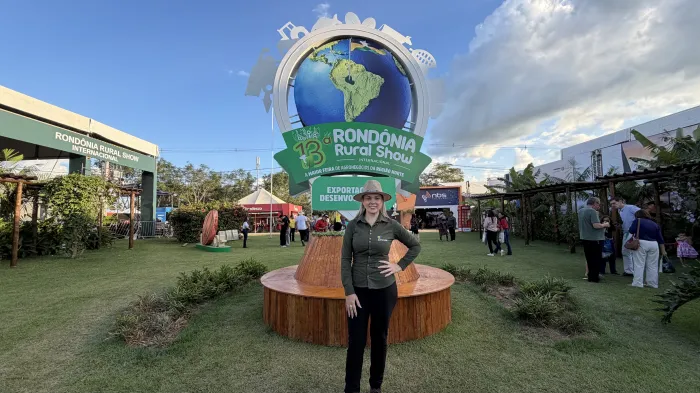  Durante o primeiro dia da programação, a parlamentar acompanhou a abertura da feira, que reuniu autoridades estaduais e municipais, produtores, instituições, empresas e visitantes.