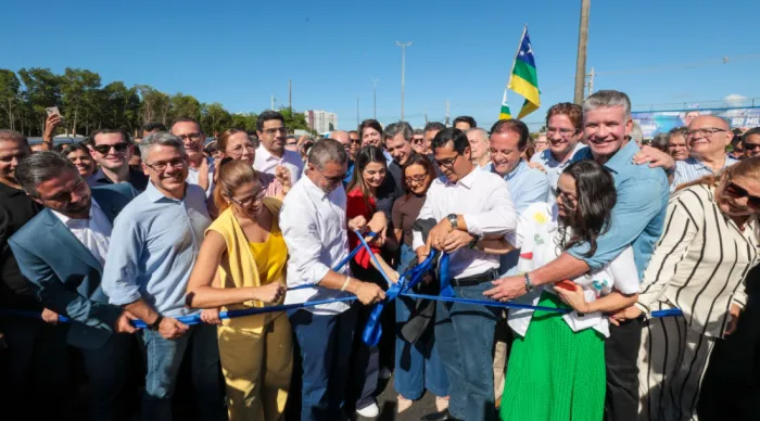 Governo de Sergipe entrega viaduto do Complexo Viário Senadora Maria do Carmo Alves para melhor fluidez do trânsito em Aracaju