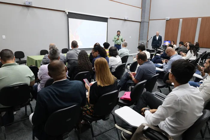 Preparativos para leilão da PPP de creches da Prefeitura de Feira na B3 avançam para a segunda fase