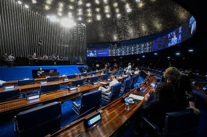 O Plenário do Senado durante a sessão que aprovou o projeto - Foto: Carlos Moura/Agência Senado