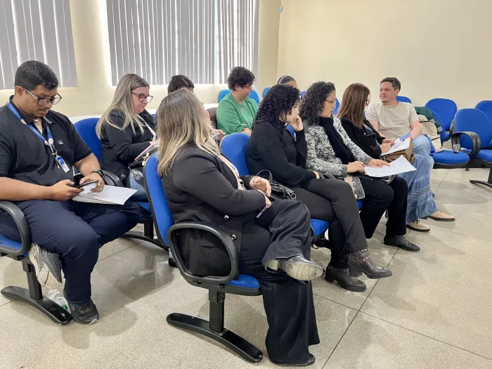 Semdes realiza encontros formativos com equipes das unidades de acolhimento de Vitória da Conquista