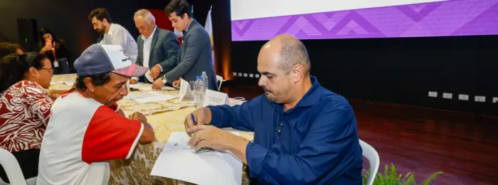 Governo de Minas entrega 50 títulos de regularização fundiária em Nepomuceno
