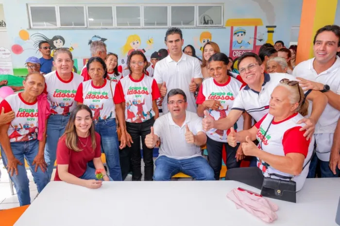 Em Alto Longá, Rafael Fonteles comemora entrega de 189 kits para creches municipais de todo o Piauí
