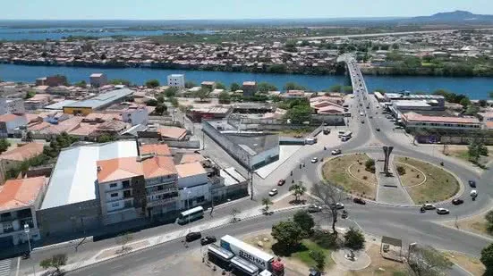 Seagri leva orientação técnica gratuita, entrega de alevinos e concurso de mel ao Sertão Produtor, em Paulo Afonso