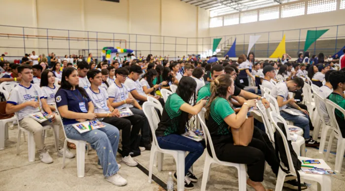 Evento ‘Estudantes no Comando’ reúne cerca de 600 estudantes monitores da Regional de Educação do Agreste Sergipano