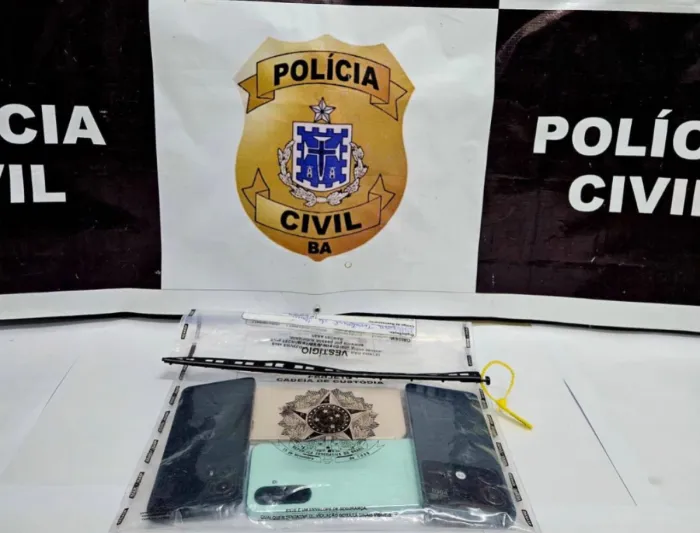 Polícia Civil recupera quatro aparelhos celulares em Ipiaú e Ibirataia