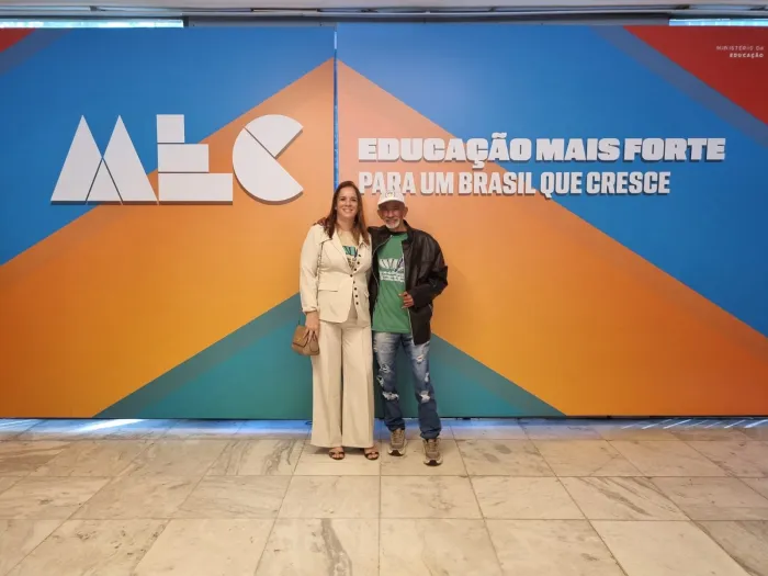 Representantes da Prefeitura de João Pessoa participam de encontro nacional da Educação de Jovens e Adultos