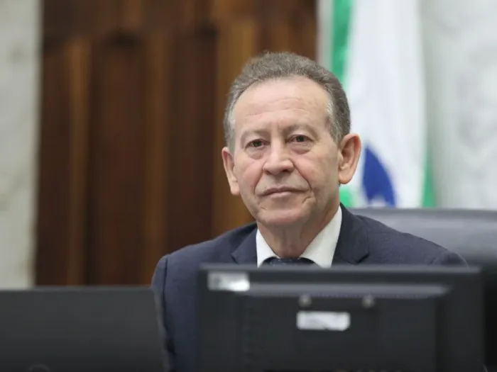 Deputado Professor Lemos (PT) celebra aprovação do novo piso nacional do magistério e cobra cumprimento da lei no Paraná