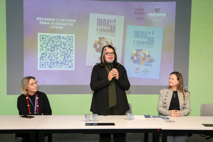 Paraná lança livro com experiências de políticas públicas voltadas às mulheres
