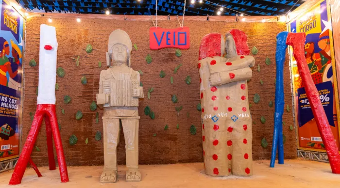 Artesão sergipano Véio é homenageado pelo Governo de Sergipe na Vila do Forró 2026