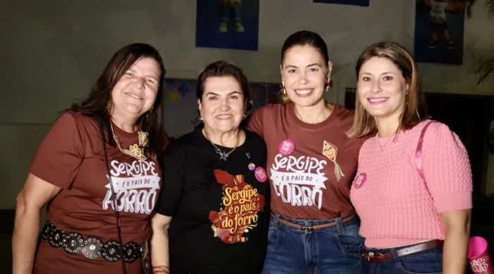 Ministra das Mulheres conhece Estação Acolher e destaca iniciativa de Sergipe
