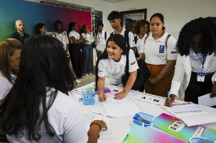 VI Seminário de Projetos de Melhoria do Projeto Primeiro Emprego reúne beneficiários em Salvador