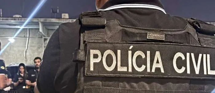 Em ações distintas, PCCE cumpre mandados e prende indivíduos por envolvimento em crimes no sul do Ceará