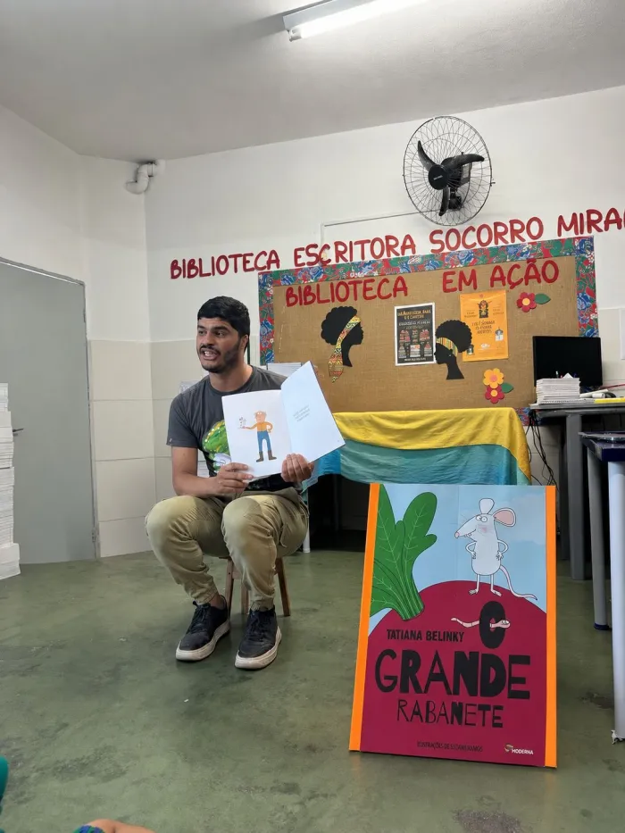 Professor da Rede Municipal de Caruaru concorre a uma das maiores premiações da internet na categoria educação