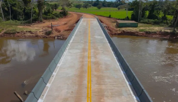Ponte sobre o Rio Pimenta Bueno na RO 495 em breve será entregue para a população